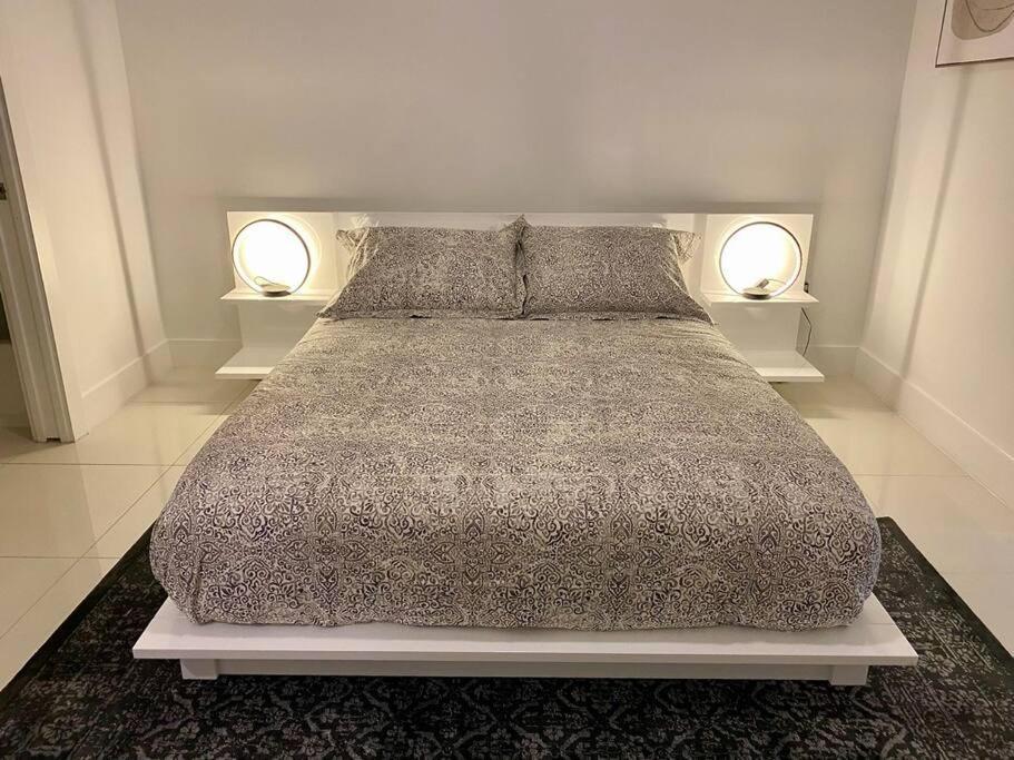 Across The Ocean Few Steps To Beach Contemporary Three Bedroom Townhouse Pompano Beach Esterno foto