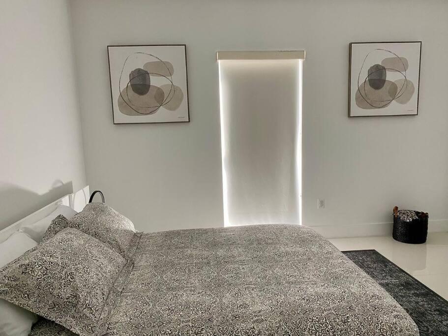 Across The Ocean Few Steps To Beach Contemporary Three Bedroom Townhouse Pompano Beach Esterno foto