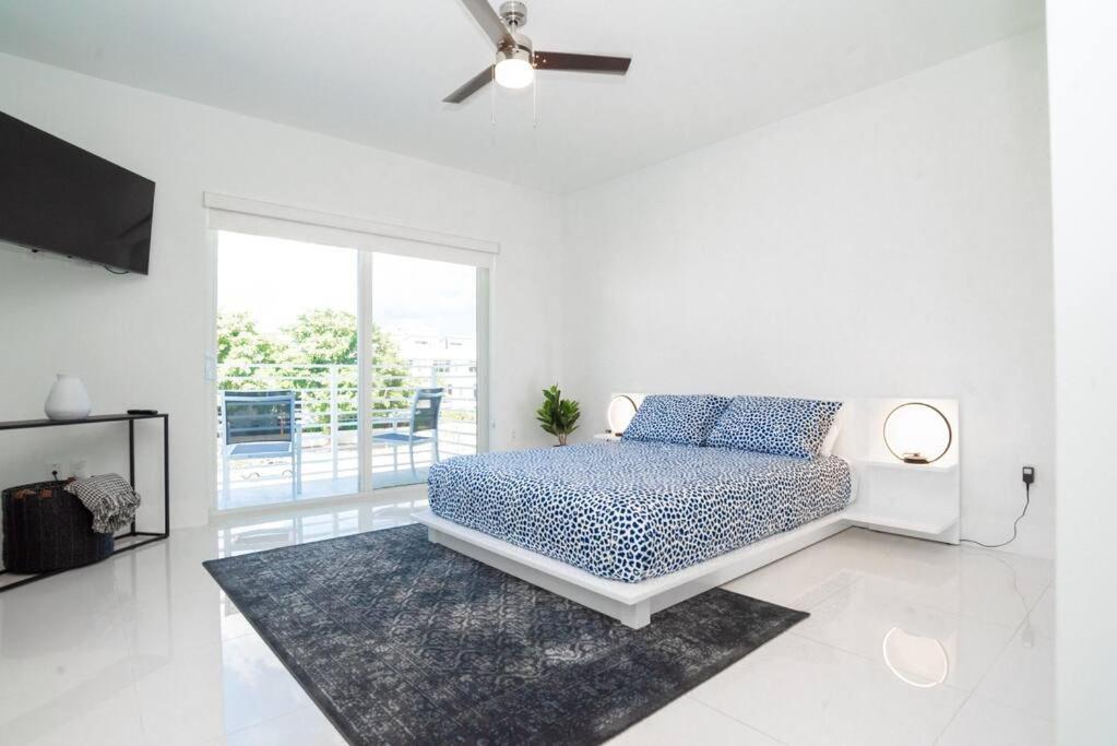 Across The Ocean Few Steps To Beach Contemporary Three Bedroom Townhouse Pompano Beach Esterno foto